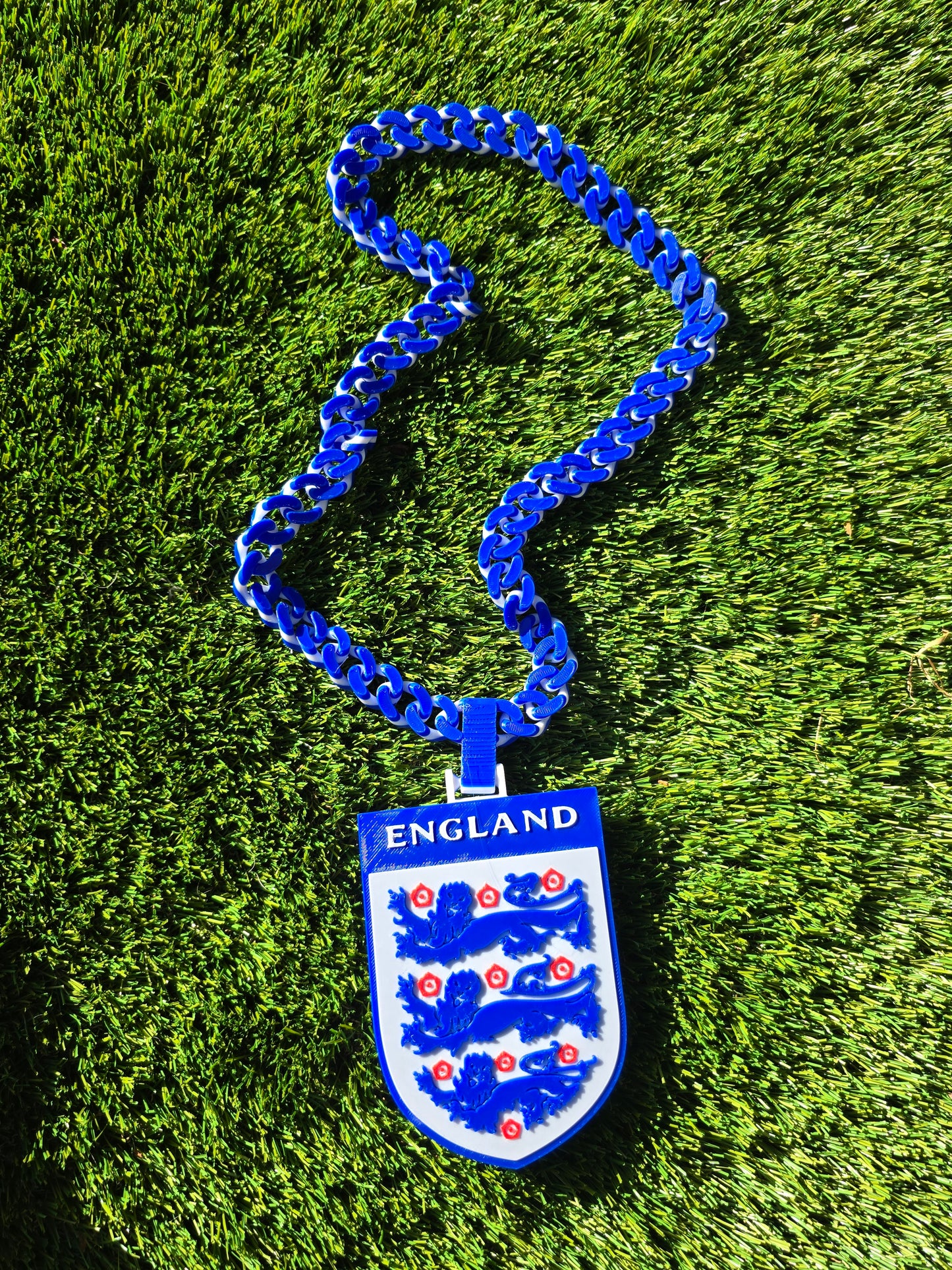 England Fan Chain