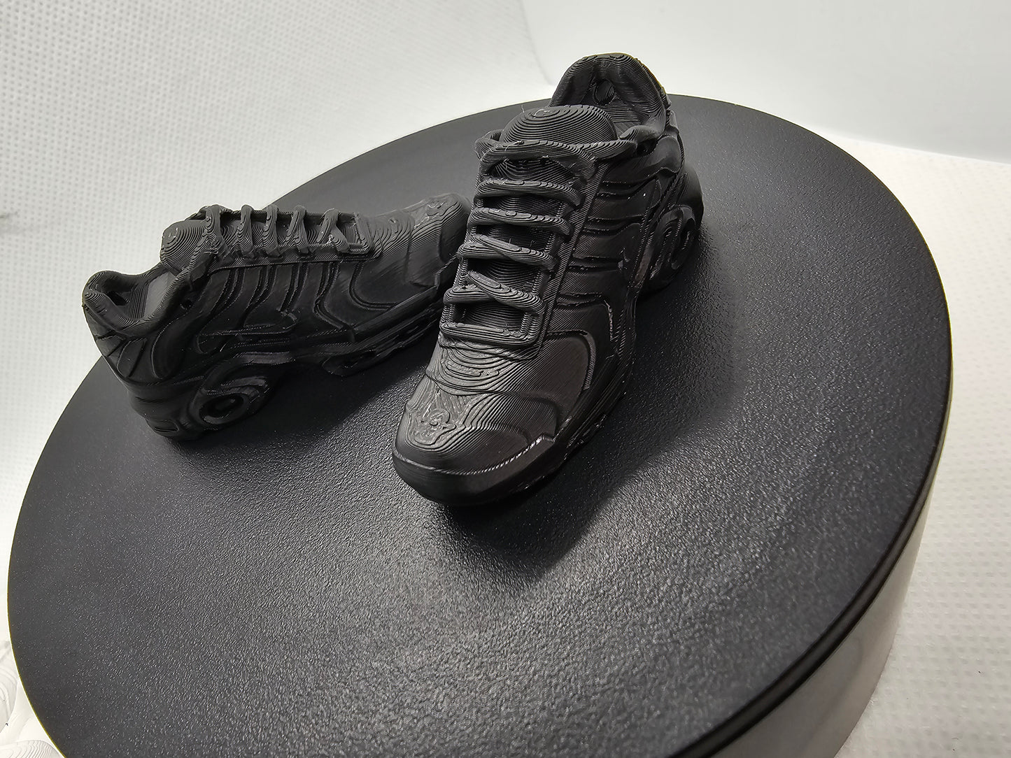 TN Inspired Sneaker Keychains – 3D Printed Mini Shoe Keyring